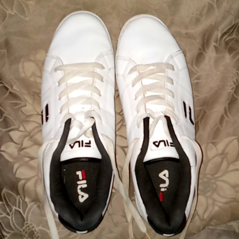 Men Fila Charleston low tip sneaker
